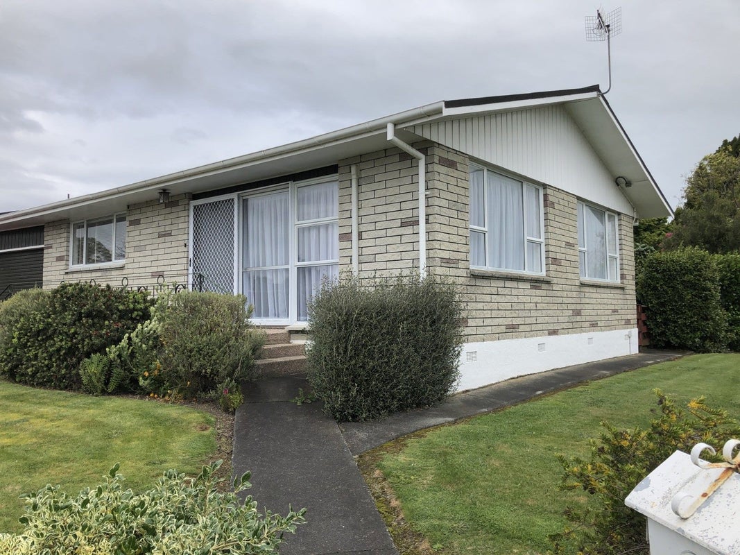 22 Mudgway Place, Awapuni, Palmerston North - Carousel 1
