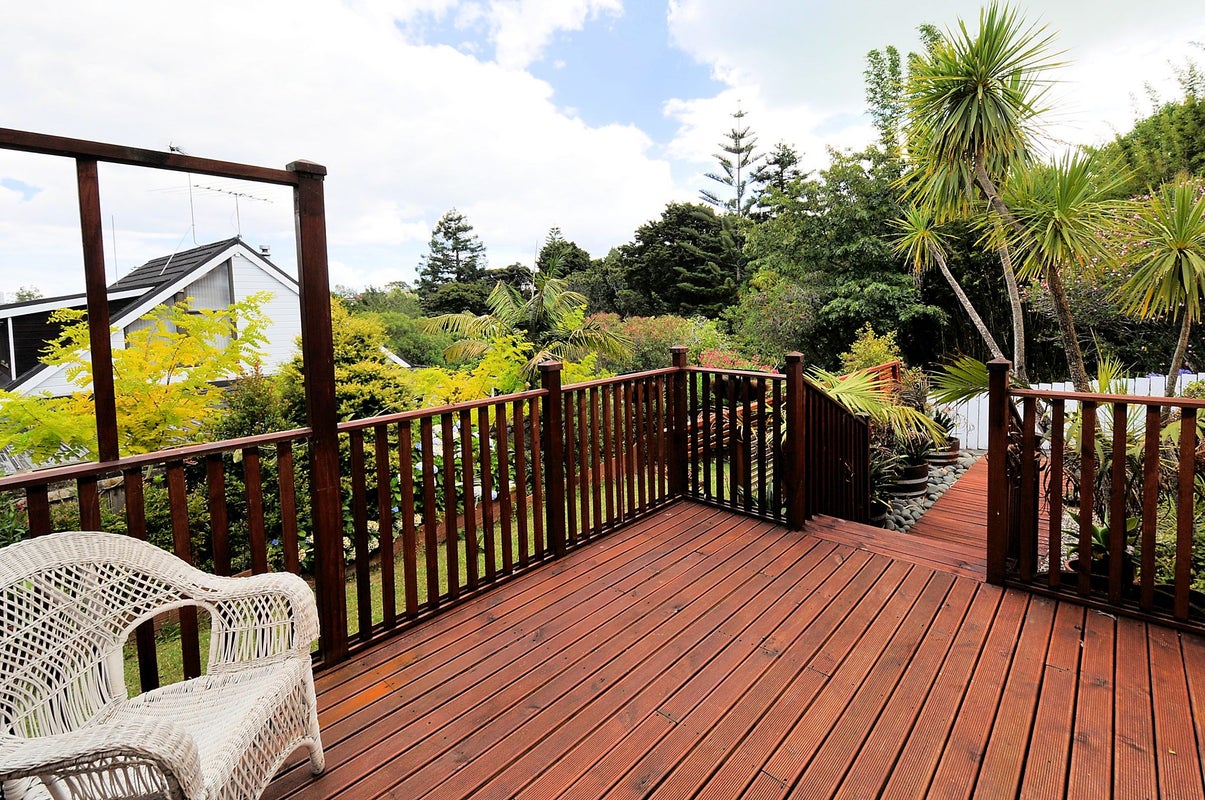 2/59 Pupuke Road, Birkenhead, Auckland - Carousel 3