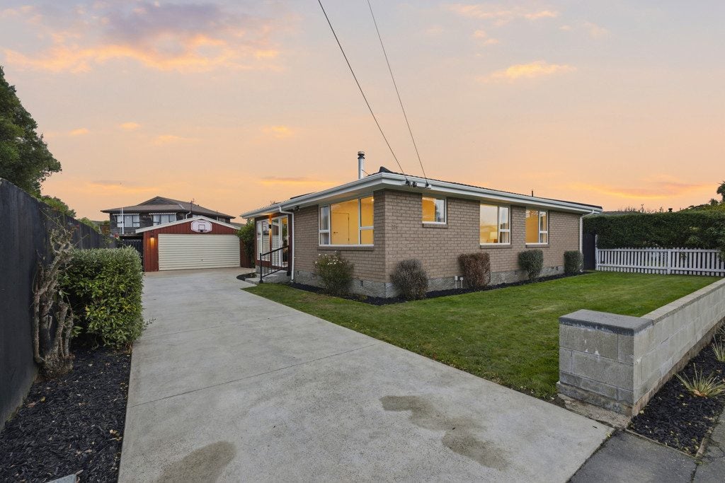 274 Lake Terrace Road, Shirley, Christchurch - Carousel 2