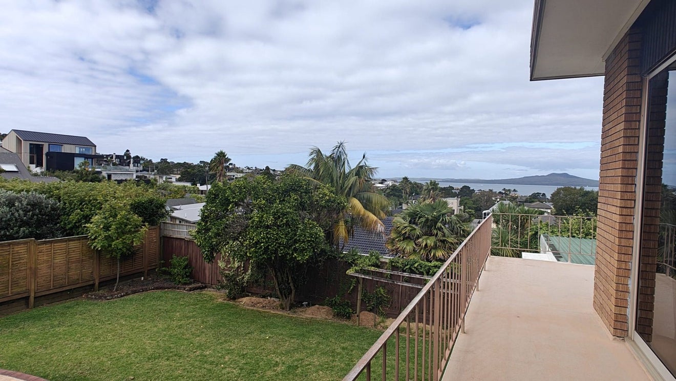 149 East Coast Road, Castor Bay, Auckland - Carousel 33