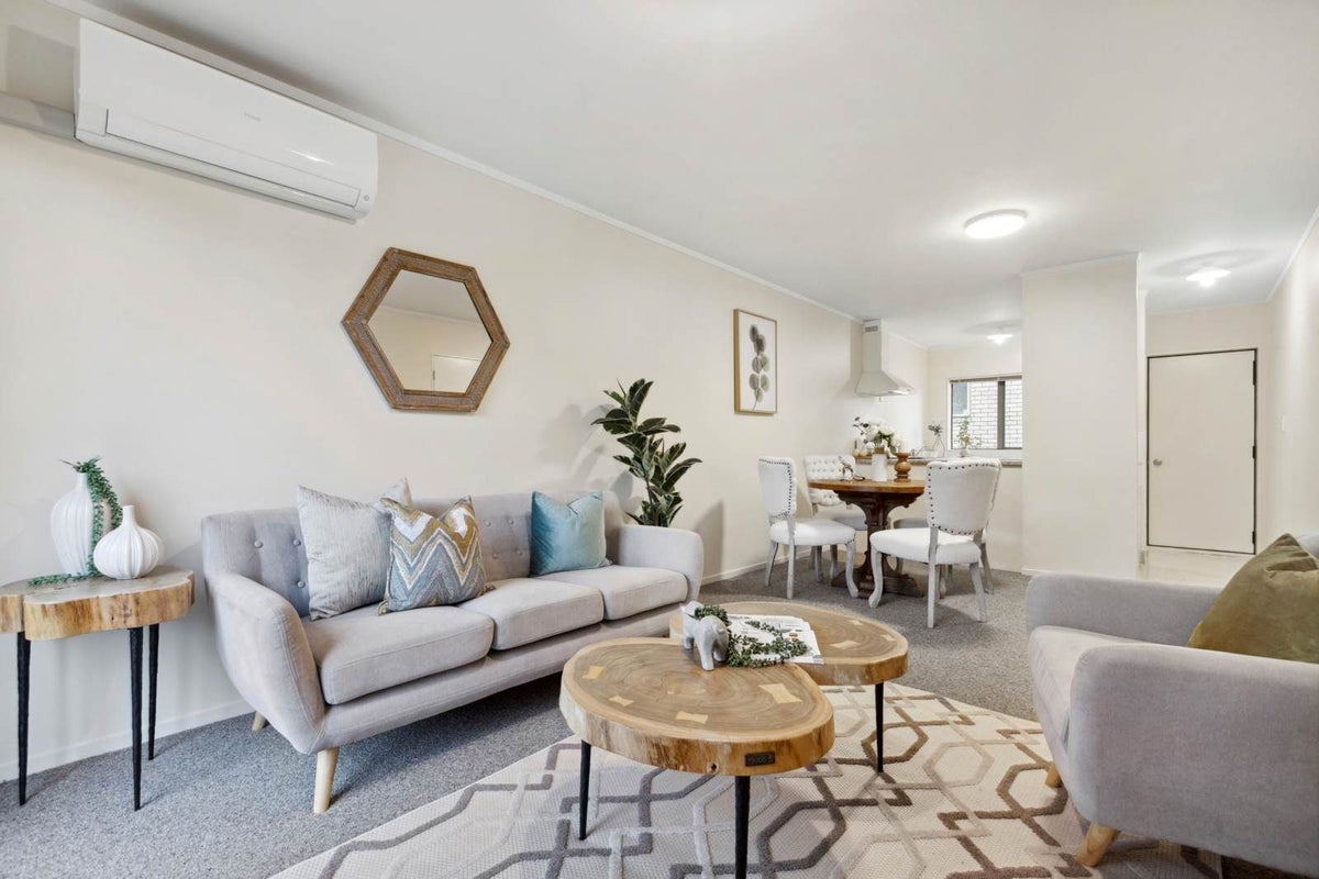 11/12 Blueridge Close, Sunnyvale, Waitakere City, Auckland - Carousel 2
