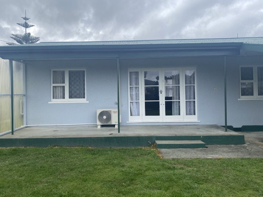 8/100 Parkers Road, Tahunanui, Nelson - Carousel 1