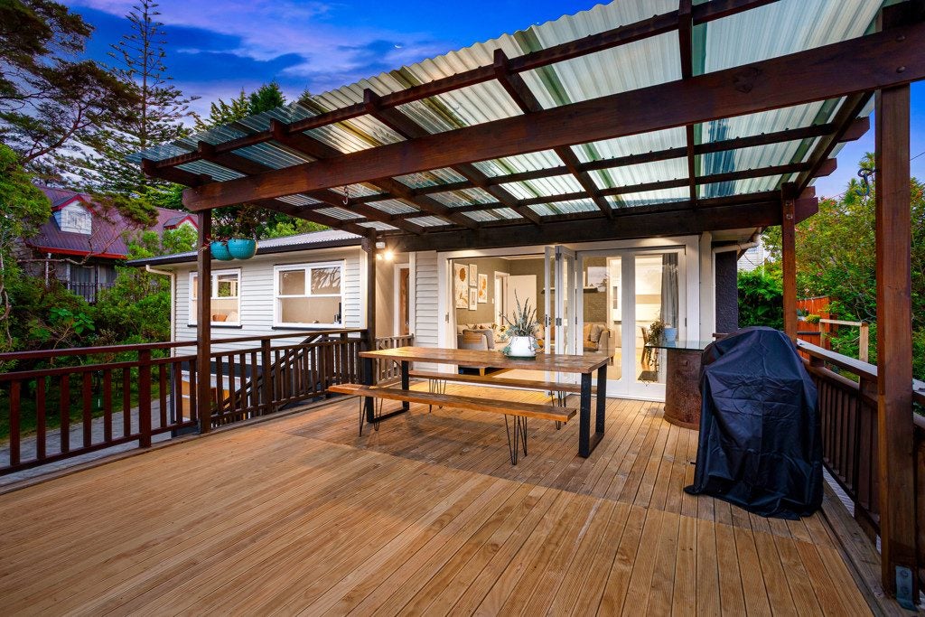 52 Taupo Street, Green Bay, Waitakere City, Auckland - Carousel 2
