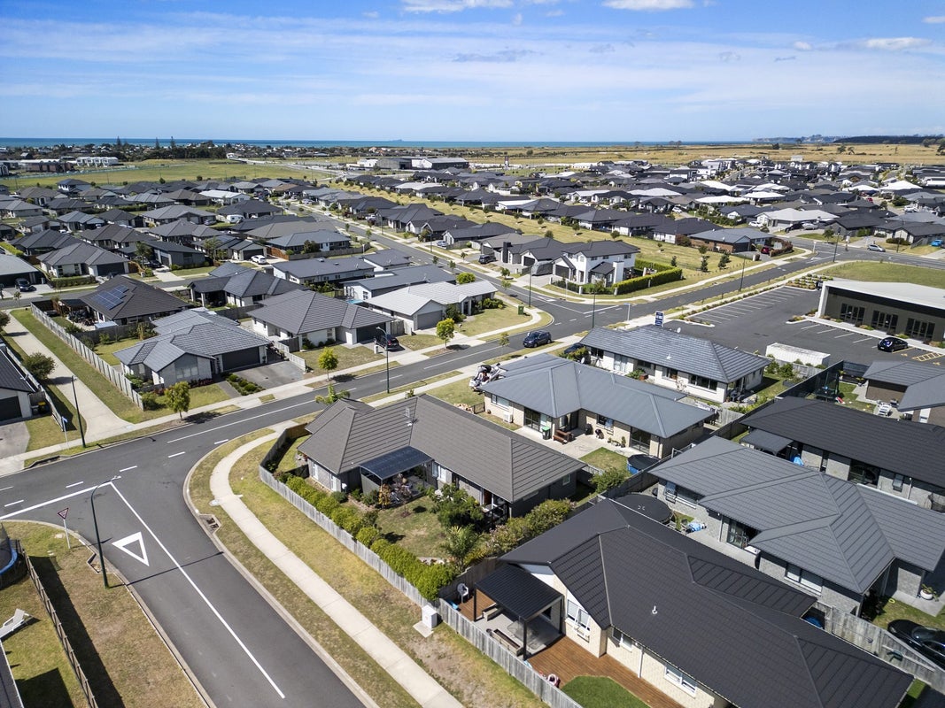 36 Piata Street, Papamoa Beach, Papamoa - Carousel 22