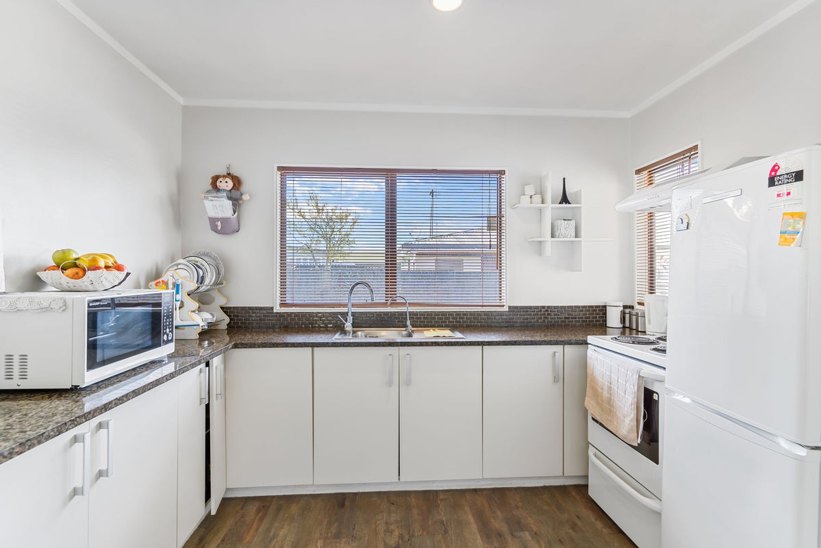 2/36 Jellicoe Road, Manurewa, Auckland - Carousel 14