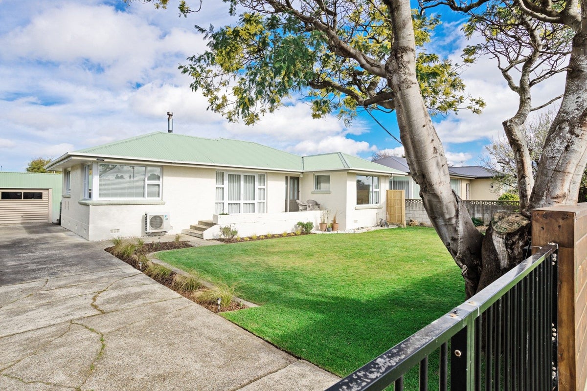 297 Chelmsford Street, Waverley, Invercargill - Carousel 1