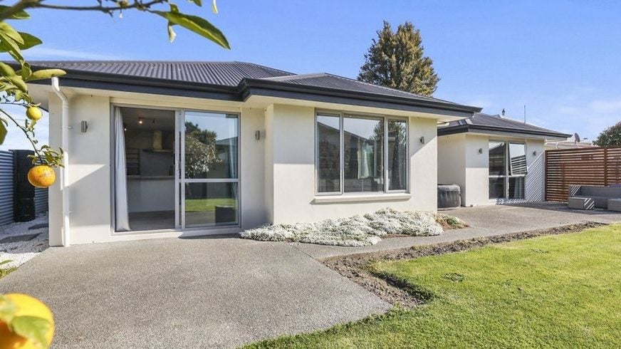 1A Meehan Street, Islington, Blenheim - Carousel 1