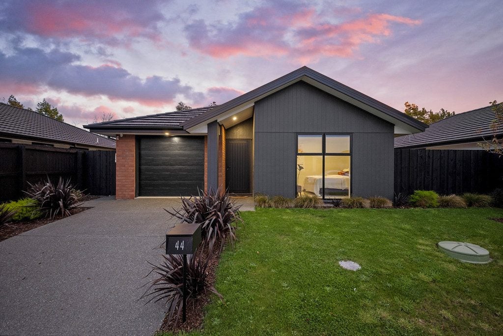 44 Pitcaithly Street, Halswell, Christchurch - Carousel 2