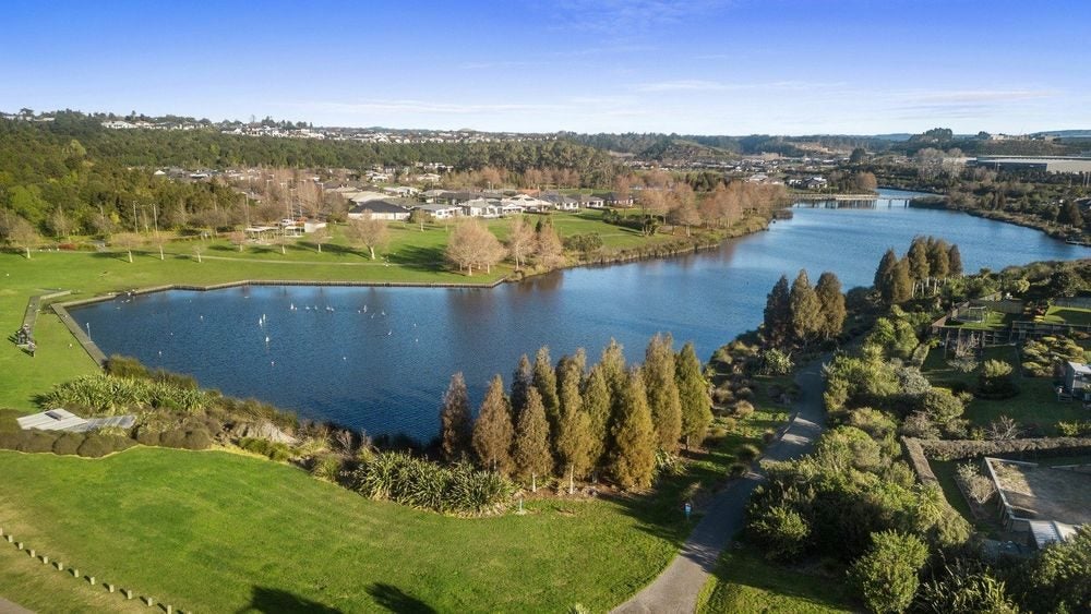 3 Lakeview Quay, Pyes Pa, Tauranga - Carousel 19
