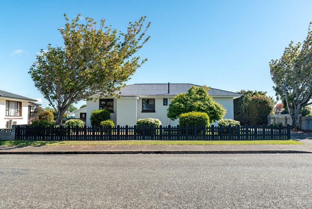 36 Lune Street, Hawthorndale, Invercargill - Carousel 1