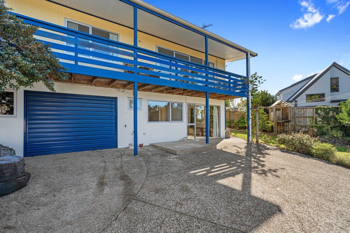 14 Lochinvar Place, Hairini, Tauranga - Carousel 1