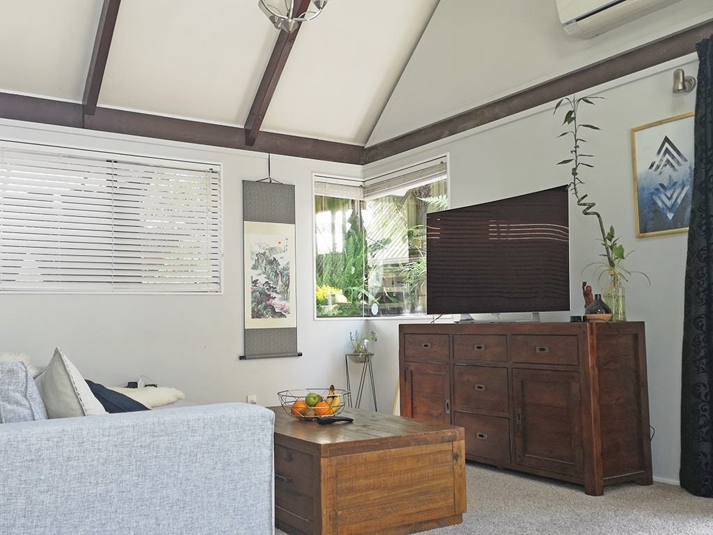 2/52 Heathcote Road, Castor Bay, Auckland - Carousel 2