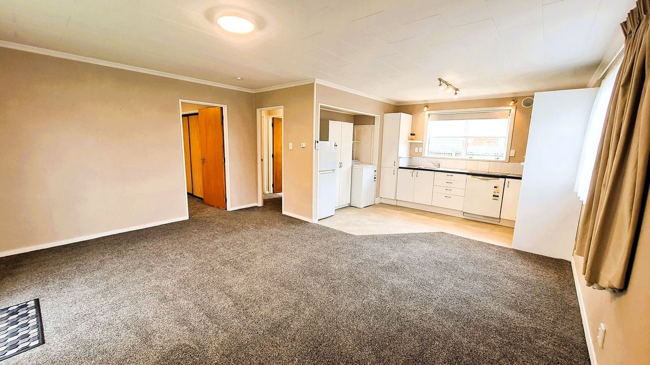 81A Prince Albert Road, Saint Kilda, Dunedin - Carousel 1