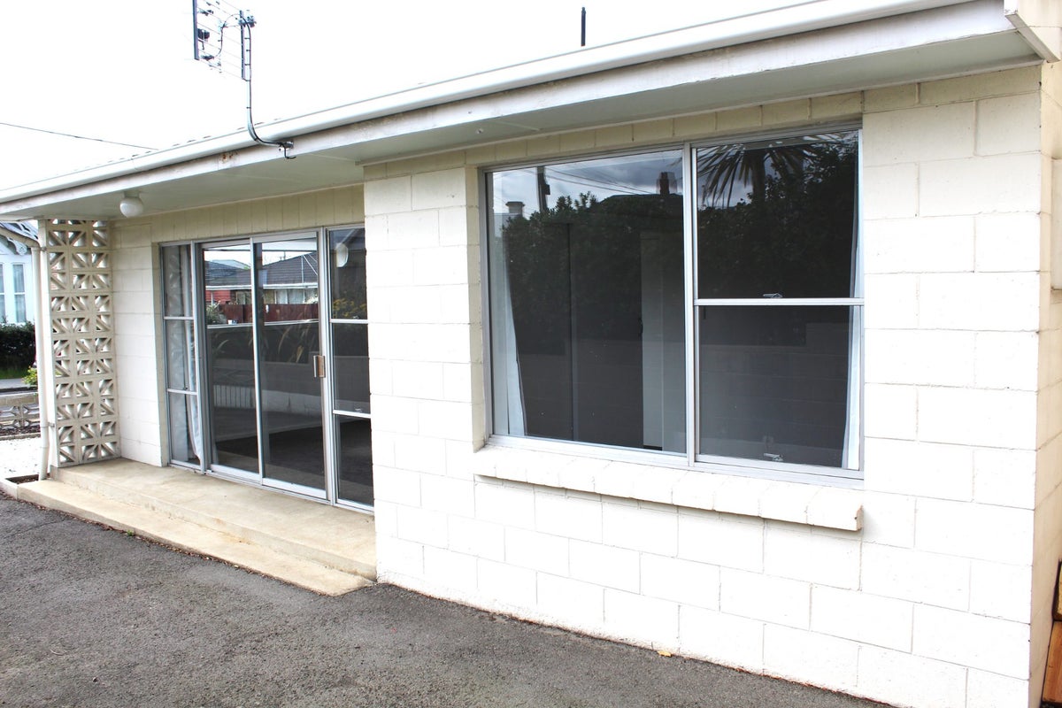 108 Fitzroy Street, Forbury, Dunedin - Carousel 1