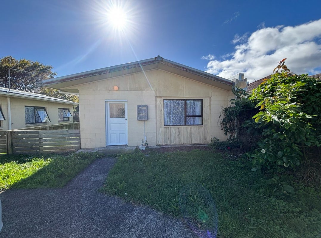 2 Scott Avenue, Owhata, Rotorua - Carousel 8