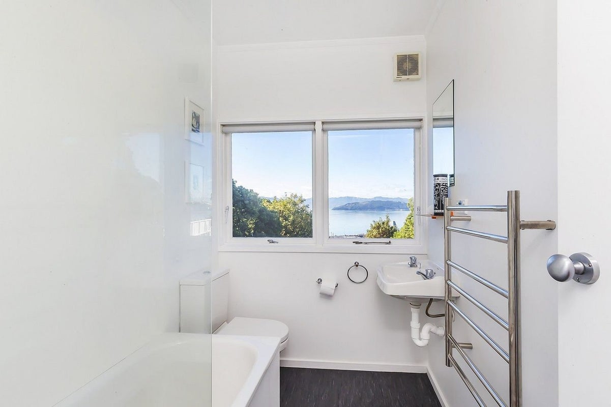 72A Sar Street, Wadestown, Wellington - Carousel 12