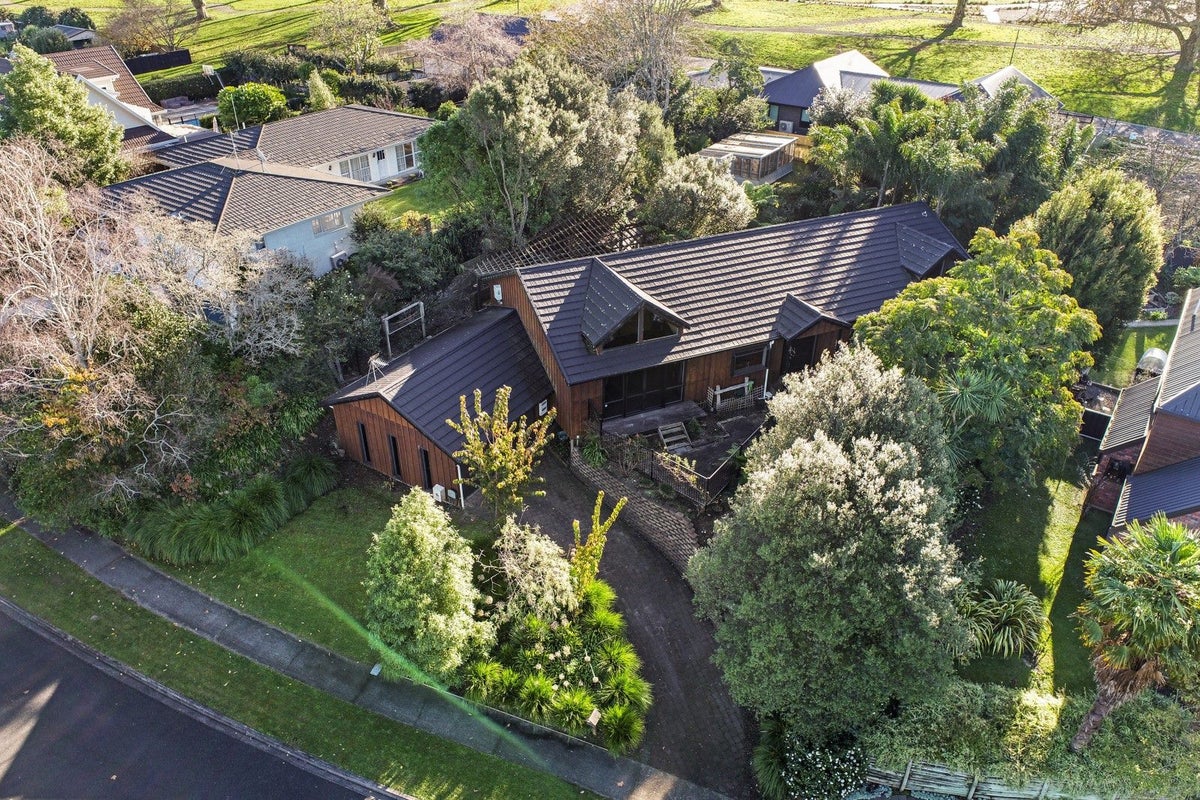 33 Stirling Drive, Morrinsville, Morrinsville - Carousel 1
