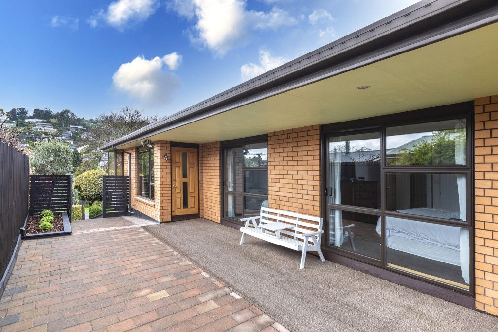 95B Eastern Terrace, Beckenham, Christchurch - Carousel 1