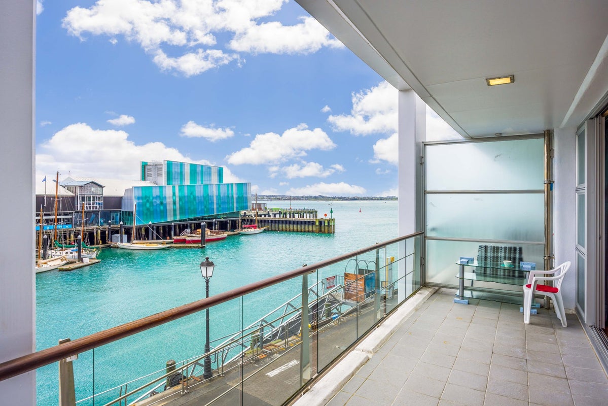 1/147 Quay Street, Auckland Central, Auckland - Carousel 2