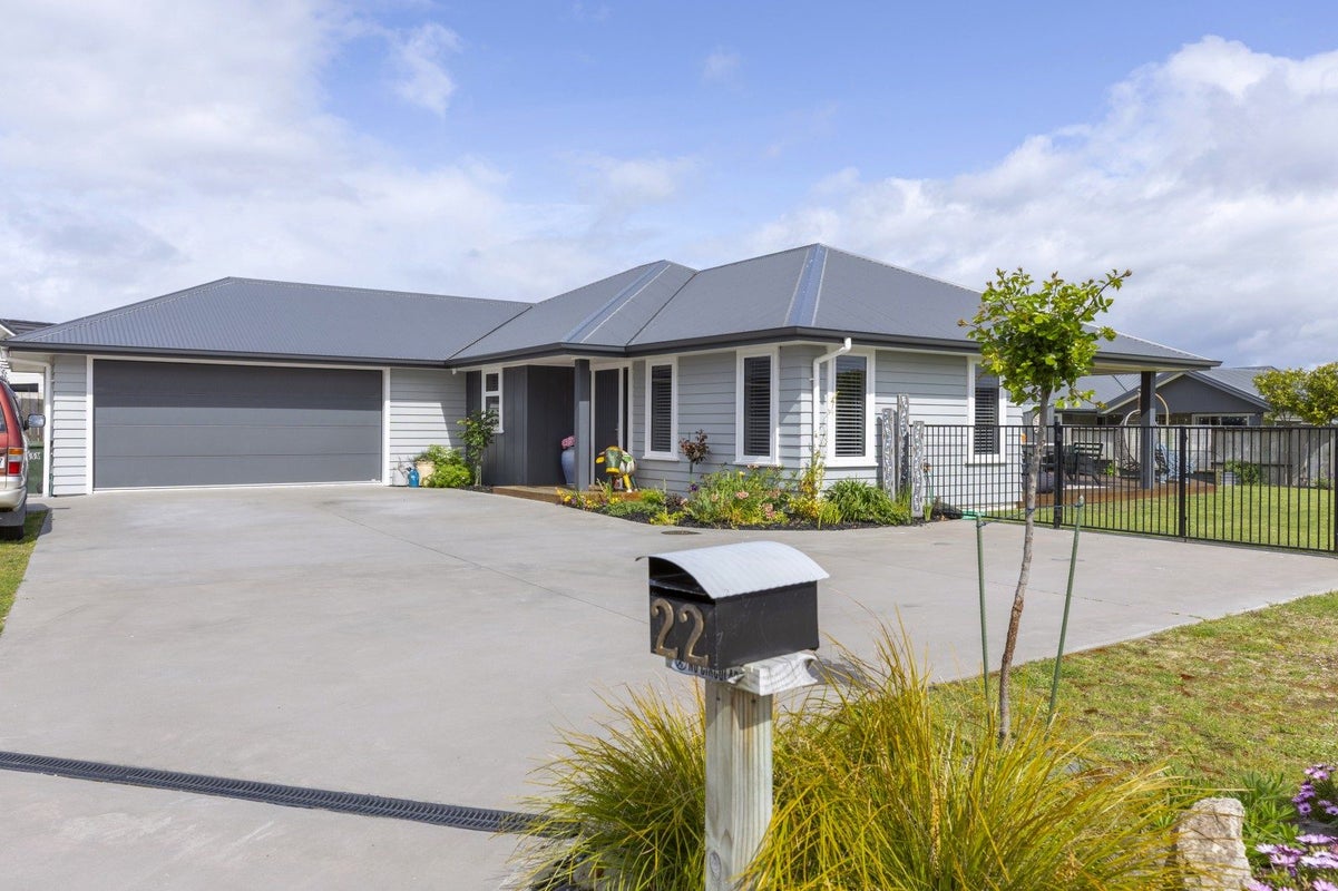 22 Harakeke Drive, Wharewaka, Taupo - Carousel 1