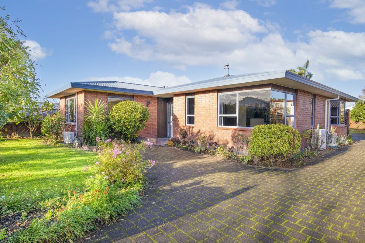 162 Auckland Road, Greenmeadows, Napier - Carousel 1