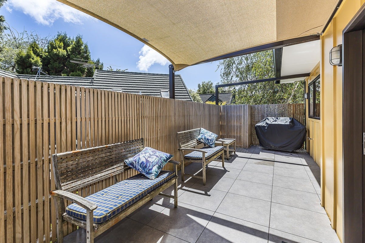 1 Colville Street, Newtown, Wellington - Carousel 2