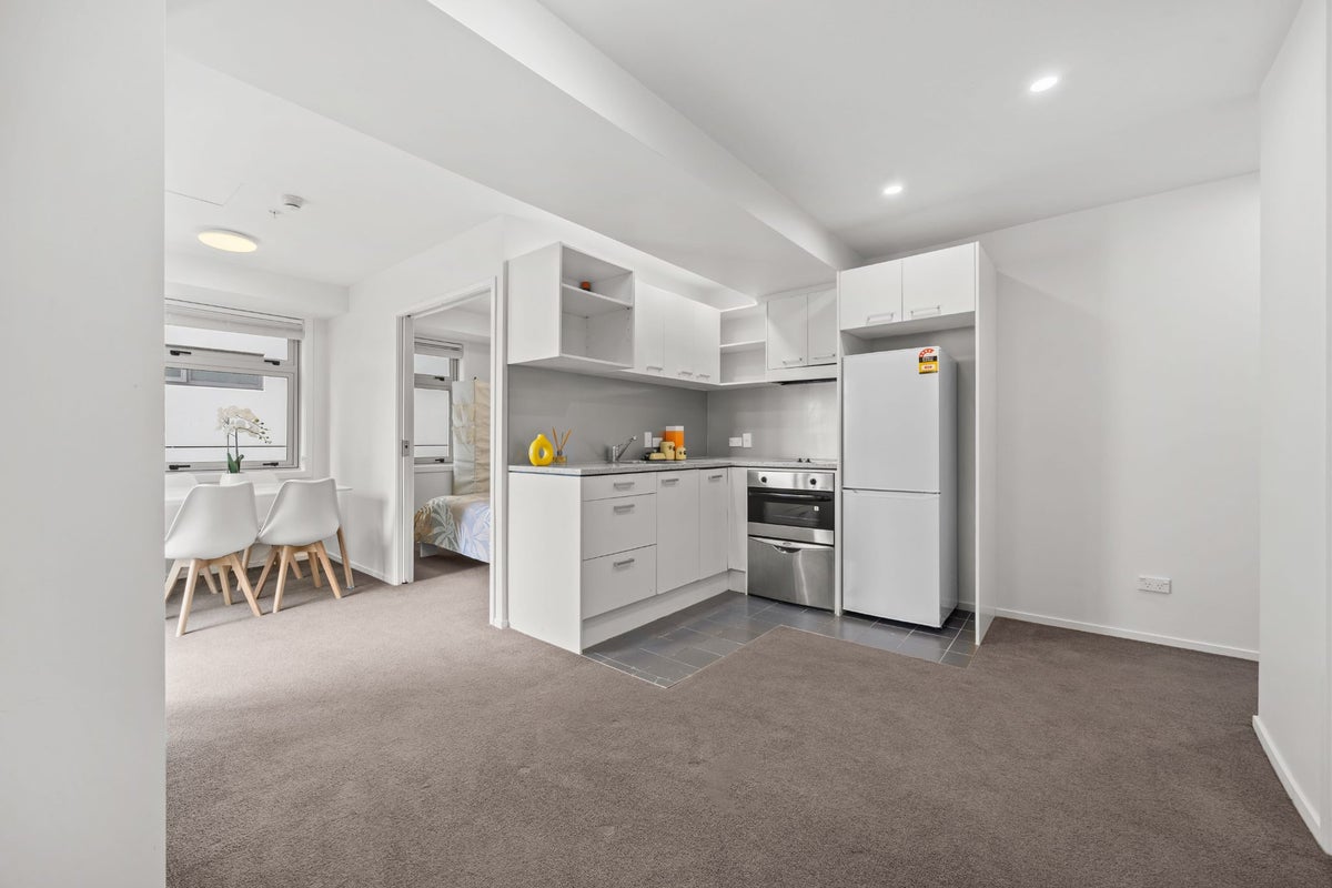 4J/135 Victoria Street West, Auckland Central, Auckland - Carousel 2