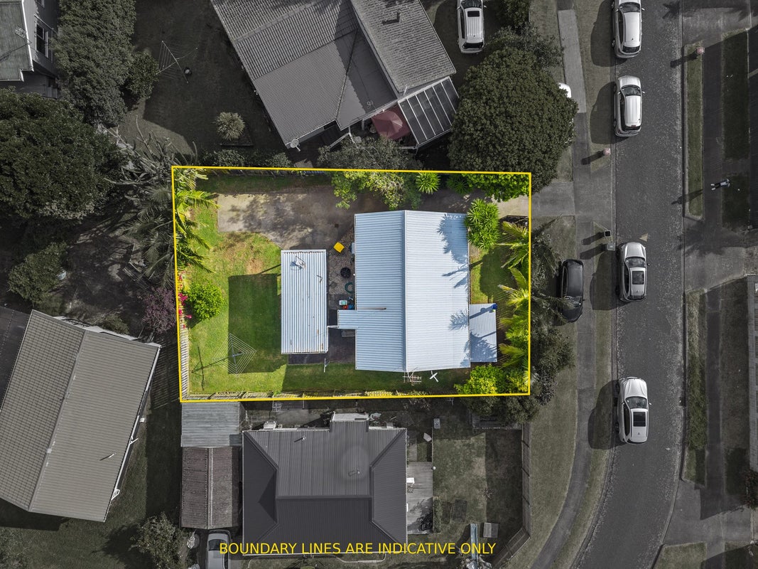 7B Justamere Place, Weymouth, Auckland - Carousel 2