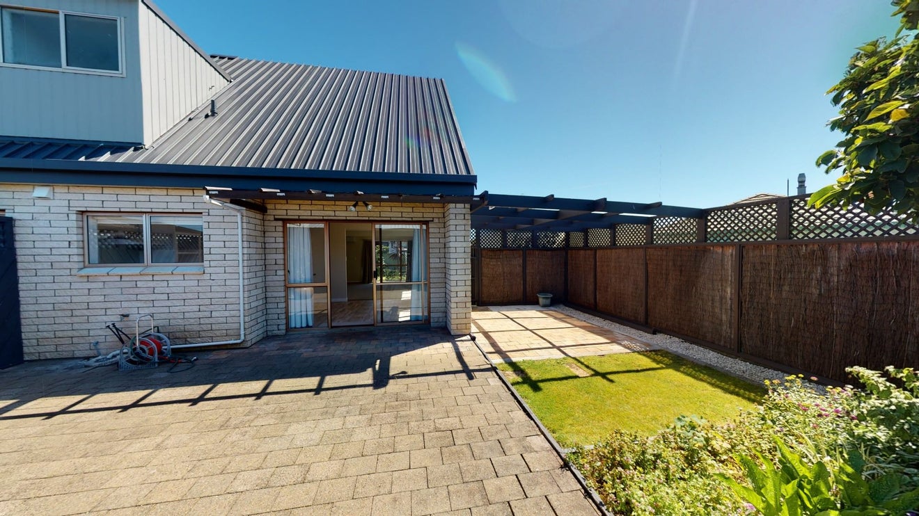 8 Essex Place, Springvale, Whanganui - Carousel 13