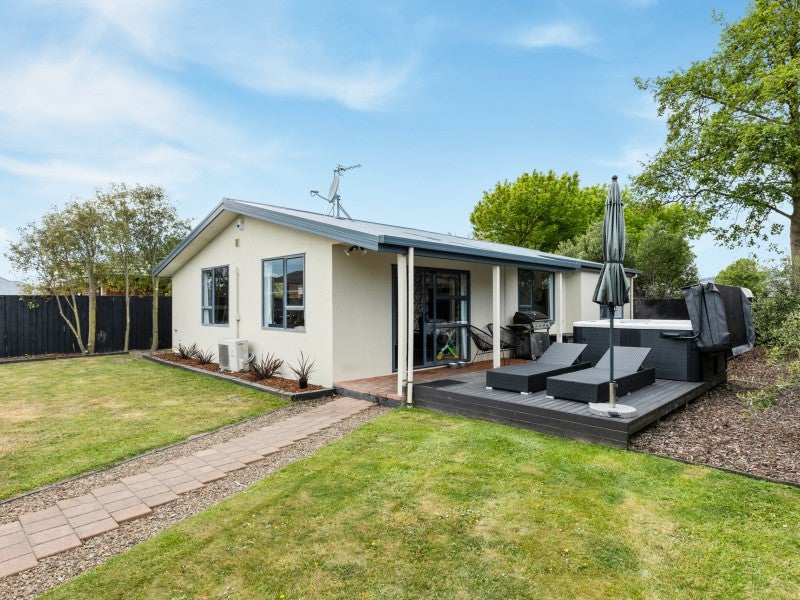 124D Saint Johns Street, Bromley, Christchurch - Carousel 1