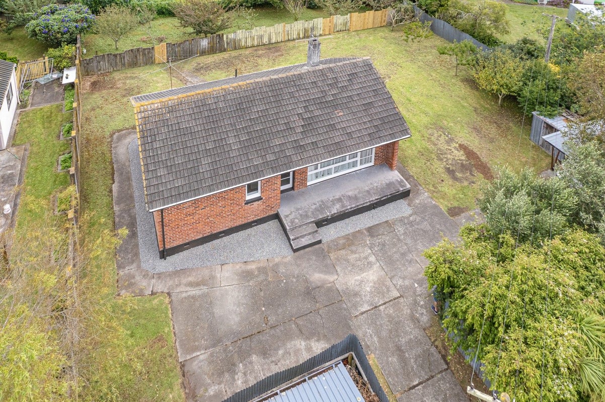 39 Fitzherbert Avenue, Springvale, Whanganui - Carousel 17