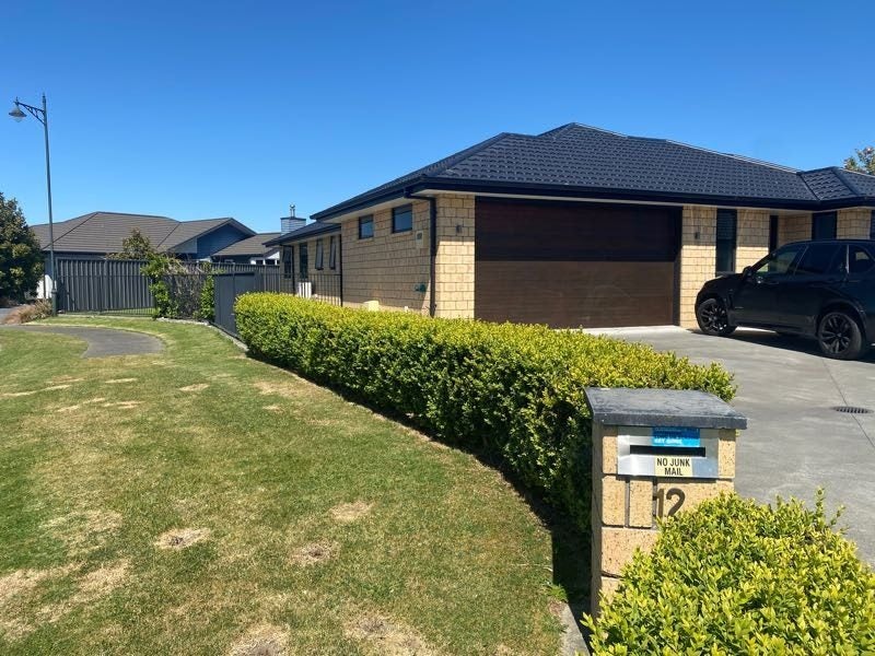 12 Pukaki Place, Poraiti, Napier - Carousel 1