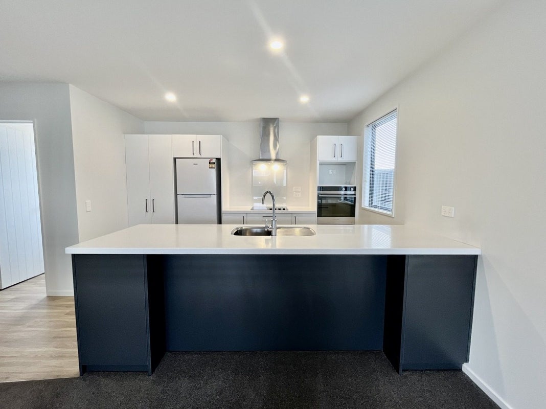 17 Wheatsheaf Lane, Heathcote Valley, Christchurch - Carousel 2