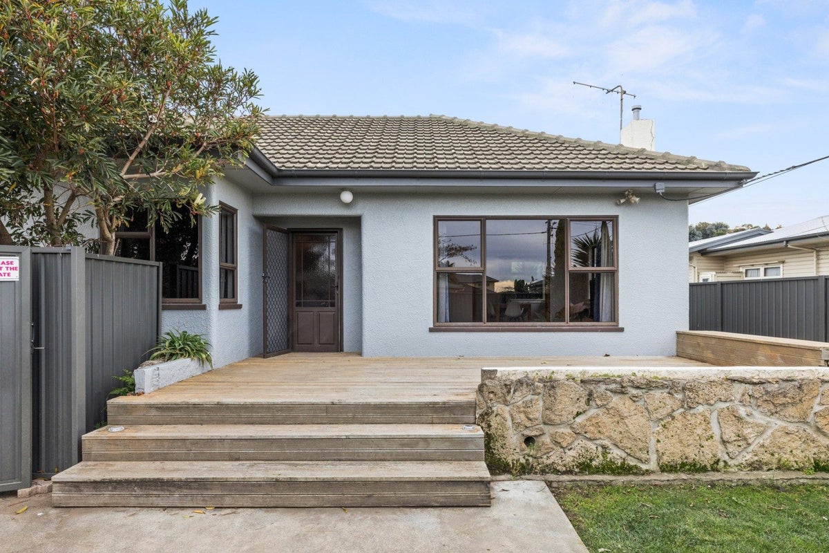 5A Waterhouse Street, Taradale, Napier - Carousel 1