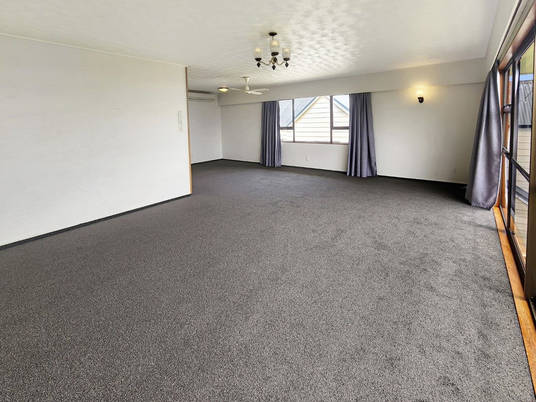 28 Hospital Terrace, Hospital Hill, Napier - Carousel 2