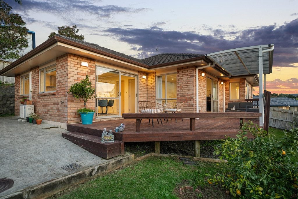 45 Nimstedt Avenue, Oteha, North Shore City, Auckland - Carousel 1