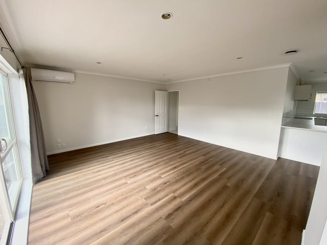 94 Manuroa Road, Takanini, Auckland - Carousel 2