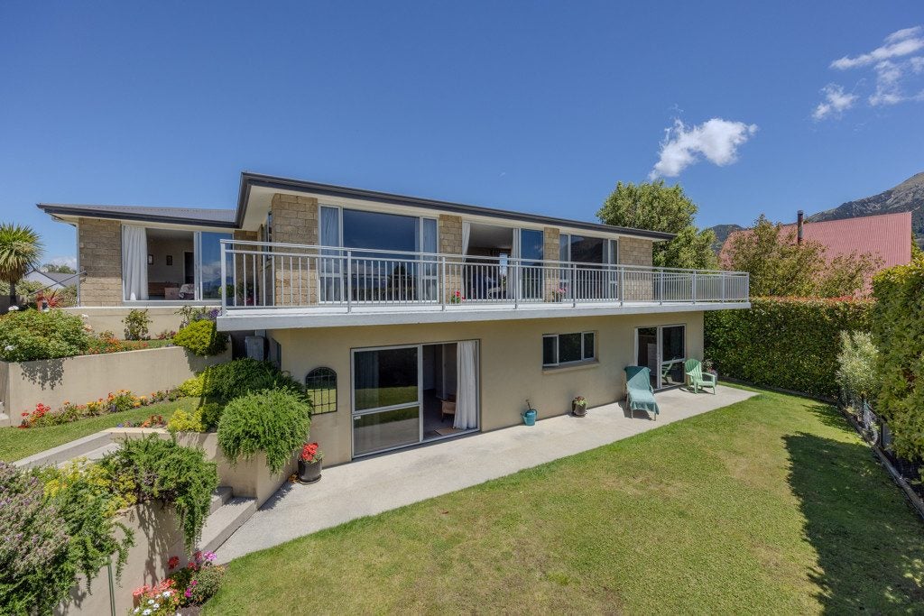 8A Elizabeth Street, Wanaka - Carousel 40