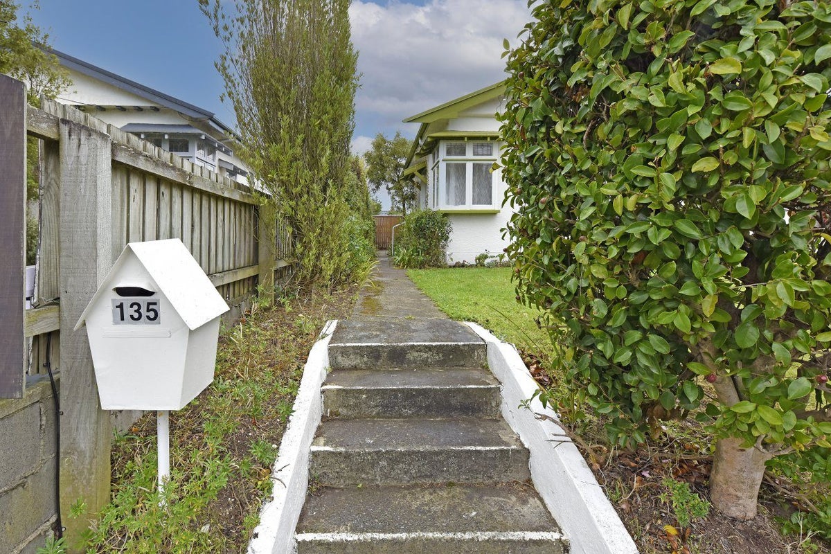 135 MacKenzie Avenue, Woolston, Christchurch - Carousel 20