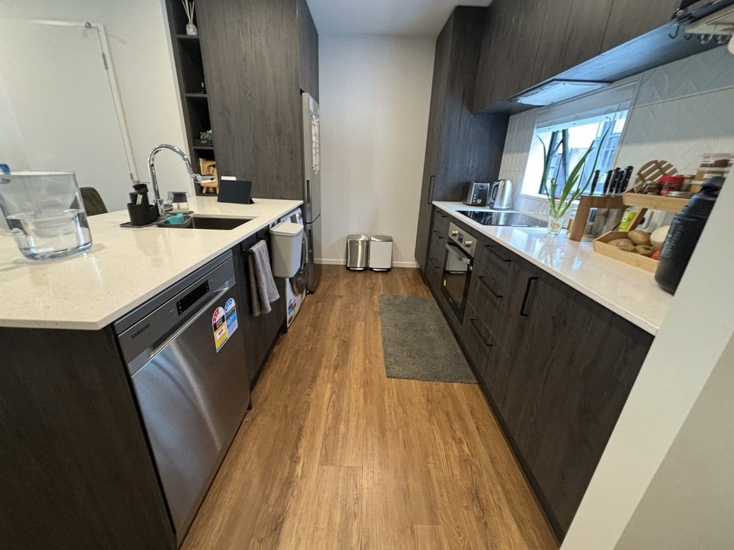 6/331 Lincoln Road, Addington, Christchurch - Carousel 1
