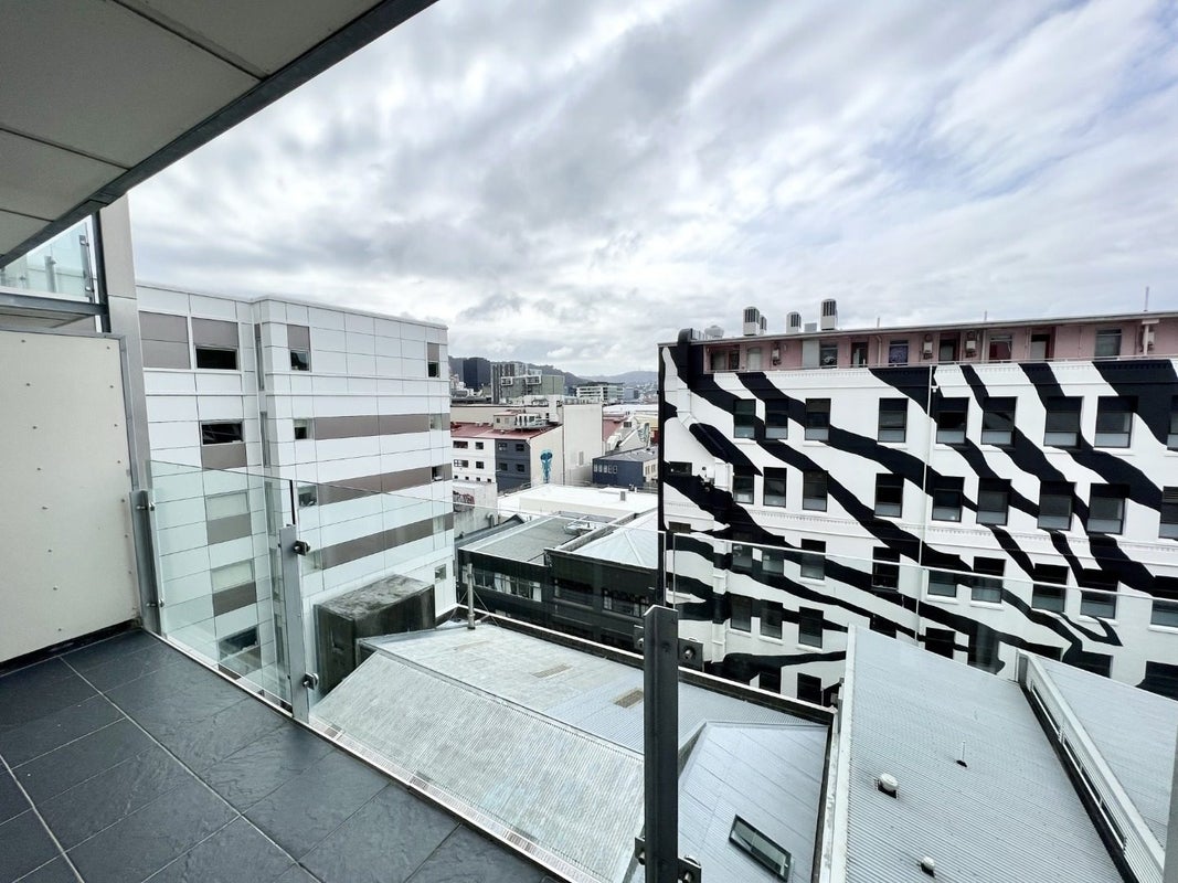67/72 Tory Street, Te Aro, Wellington - Carousel 1
