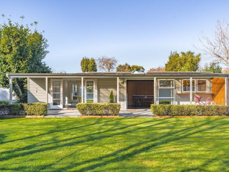 10 Kuratawhiti Street, Greytown - Carousel 2