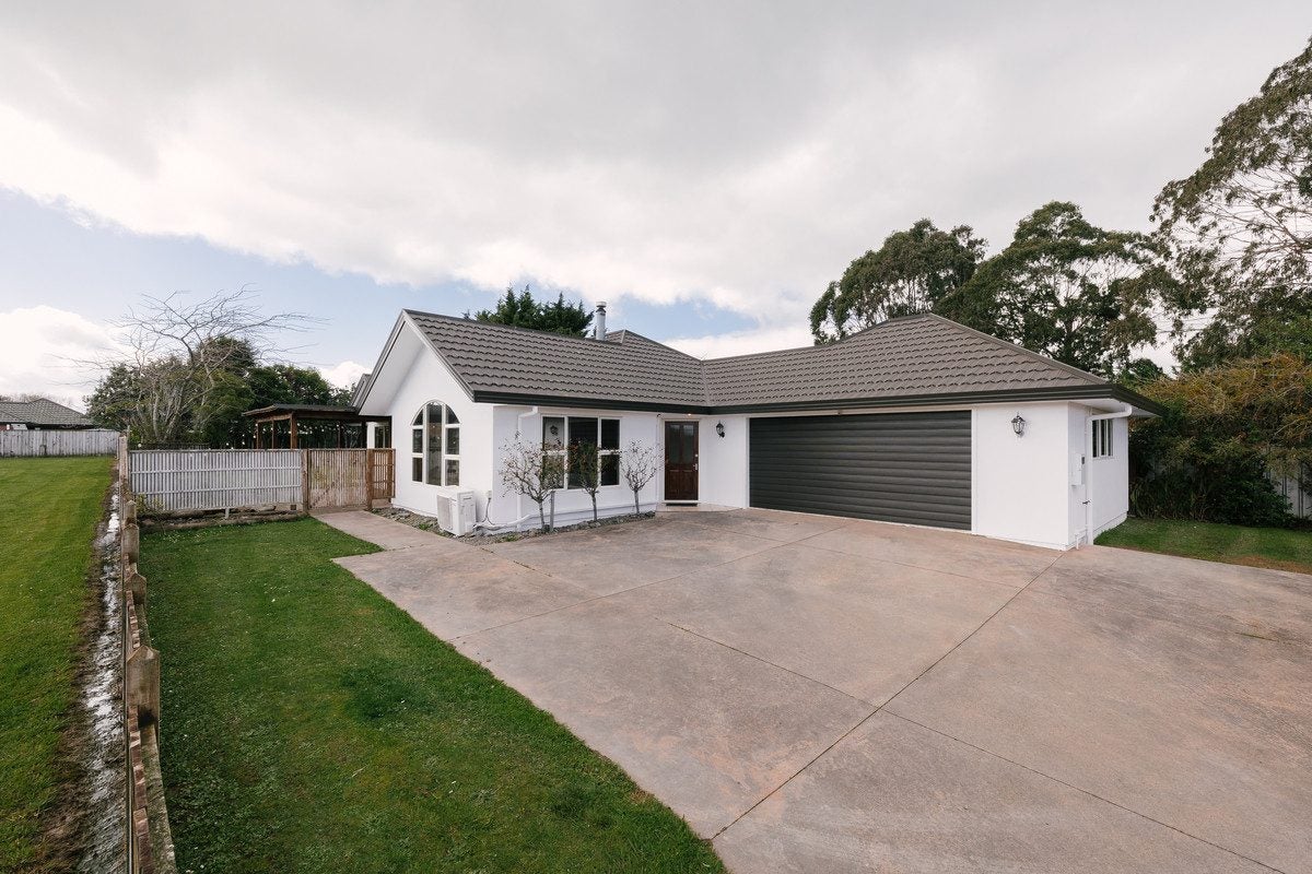 39 Parnell Heights Drive, Kelvin Grove, Palmerston North - Carousel 1