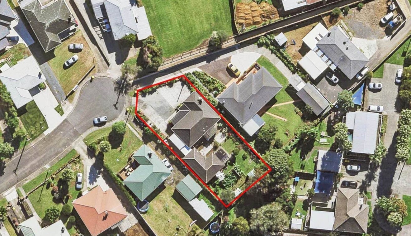 11 Staines Avenue, Mangere East, Auckland - Carousel 8