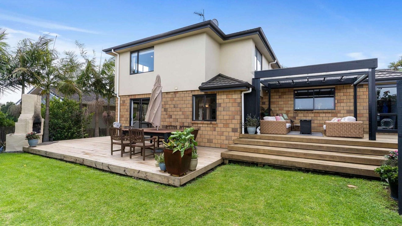 41A Patons Road, Howick, Auckland - Carousel 1