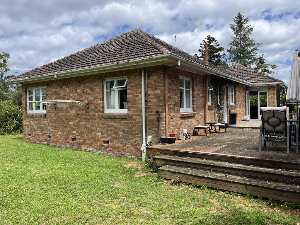 21 Koromiko Street, New Lynn, Auckland - Carousel 2