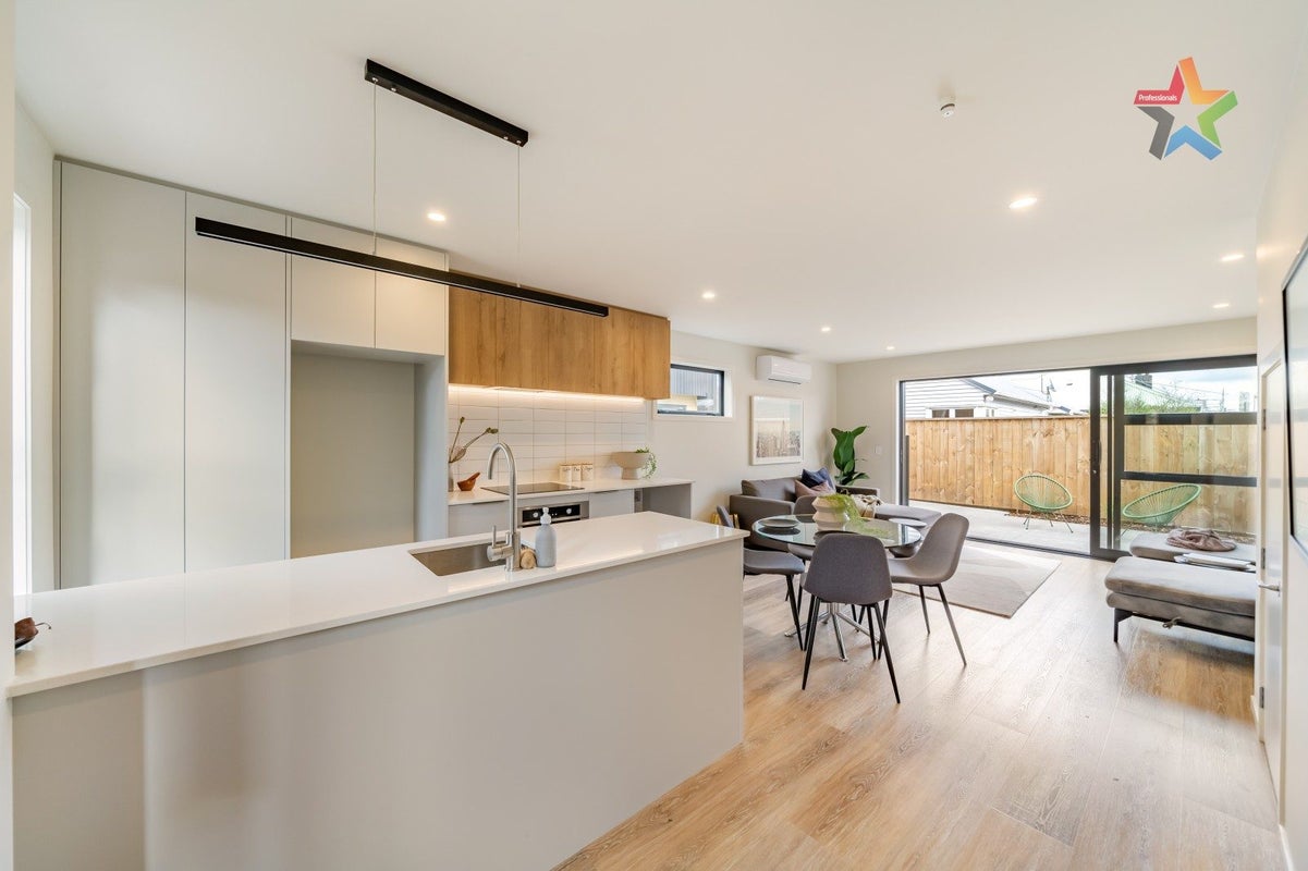 6/19 Bush Street, Naenae, Lower Hutt - Carousel 1