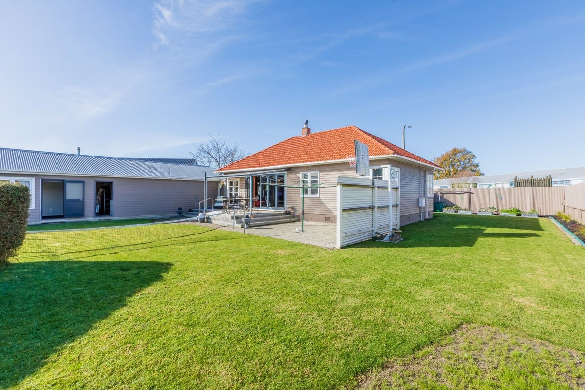 79 Latham Street, Marewa, Napier - Carousel 25