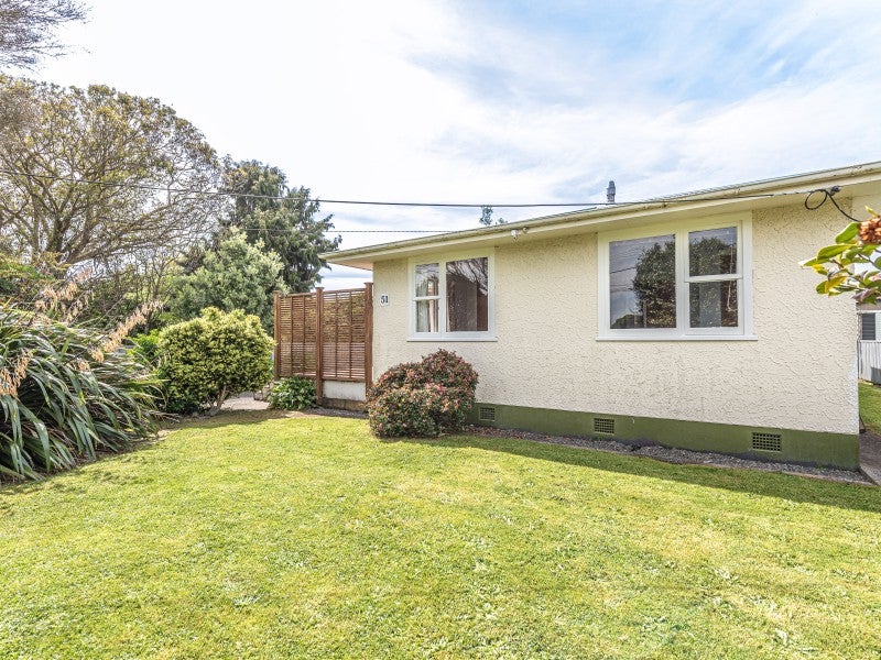 51 Wikitoria Road, Putiki, Whanganui - Carousel 23
