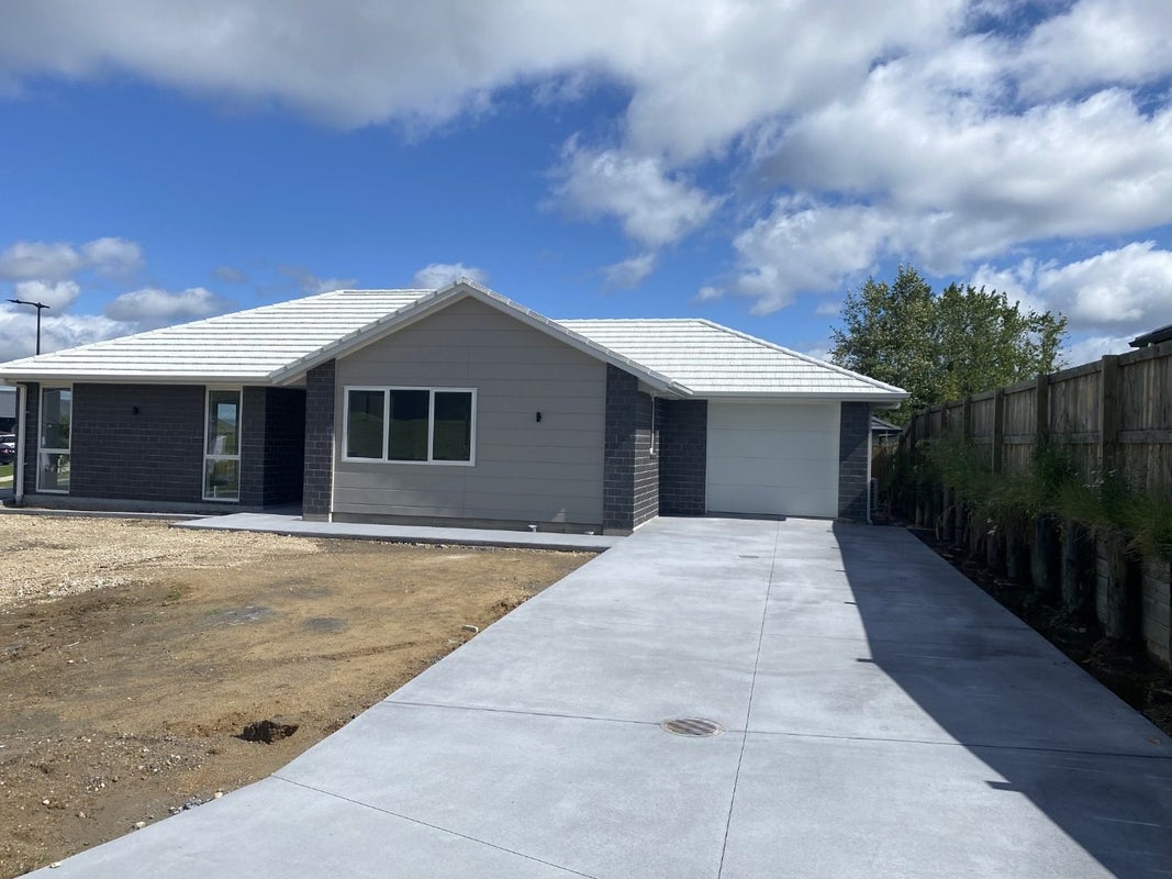14 Kohekohe Drive, Owhata, Rotorua - Carousel 2